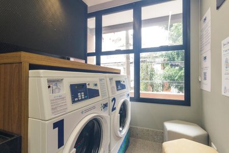 Apartamento para alugar com 28m², 1 quarto e sem vaga Apartamento para alugar com 28m², 1 quarto e sem vagaÁrea comum - Lavanderia