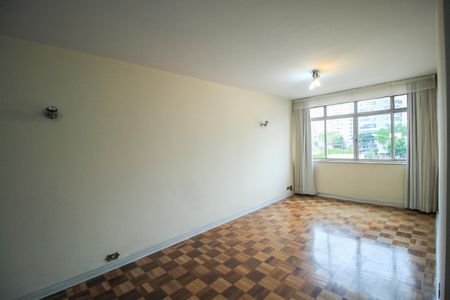 Apartamento à venda com 111m², 3 quartos e 1 vaga Apartamento à venda com 111m², 3 quartos e 1 vagaSala