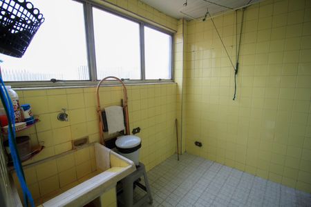 Apartamento à venda com 111m², 3 quartos e 1 vaga Apartamento à venda com 111m², 3 quartos e 1 vagaÁrea de Serviço