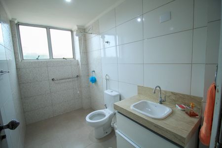 Apartamento à venda com 111m², 3 quartos e 1 vaga Apartamento à venda com 111m², 3 quartos e 1 vagaBanheiro Social