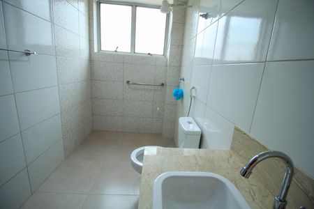 Apartamento à venda com 111m², 3 quartos e 1 vaga Apartamento à venda com 111m², 3 quartos e 1 vagaBanheiro Social