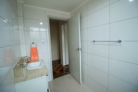 Apartamento à venda com 111m², 3 quartos e 1 vaga Apartamento à venda com 111m², 3 quartos e 1 vagaBanheiro Social