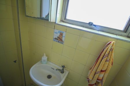 Apartamento à venda com 111m², 3 quartos e 1 vaga Apartamento à venda com 111m², 3 quartos e 1 vagaBanheiro de Serviço