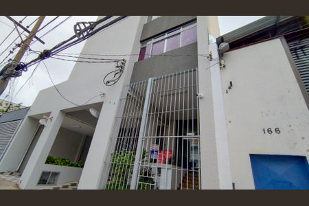 Apartamento à venda com 111m², 3 quartos e 1 vaga Apartamento à venda com 111m², 3 quartos e 1 vagaFachada