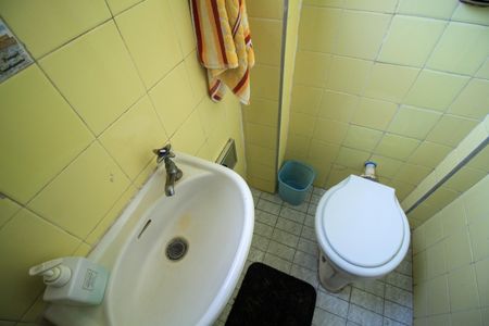 Apartamento à venda com 111m², 3 quartos e 1 vaga Apartamento à venda com 111m², 3 quartos e 1 vagaBanheiro de Serviço