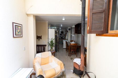 Casa à venda com 150m², 2 quartos e 4 vagasSala 2