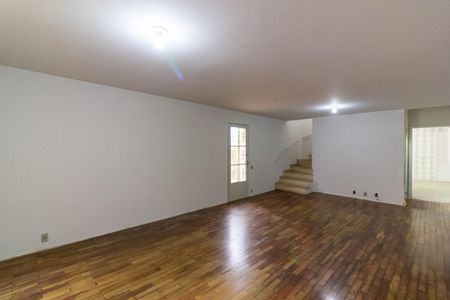 Sala de casa para alugar com 3 quartos, 180m² em Santo Amaro, São Paulo