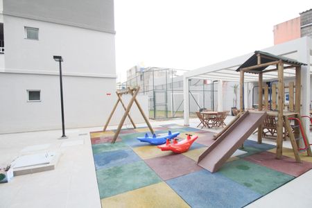 Apartamento para alugar com 31m², 2 quartos e sem vagaÁrea comum - Playground