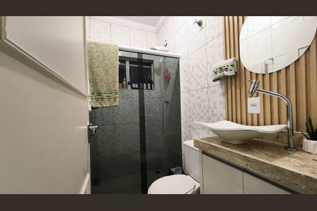 Casa à venda com 125m², 2 quartos e 2 vagasBanheiro Social