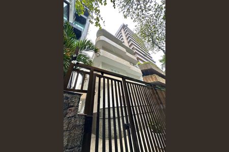 Apartamento à venda com 65m², 1 quarto e sem vaga Apartamento à venda com 65m², 1 quarto e sem vagaFachada