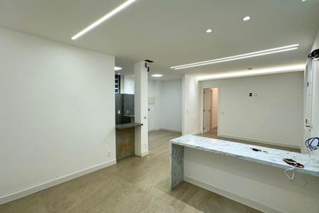 Apartamento à venda com 65m², 1 quarto e sem vaga Apartamento à venda com 65m², 1 quarto e sem vagaSala