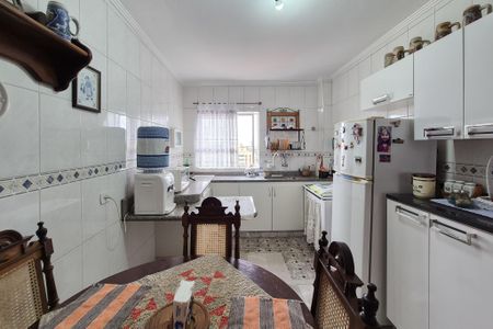 Apartamento à venda com 85m², 2 quartos e 1 vagaCozinha