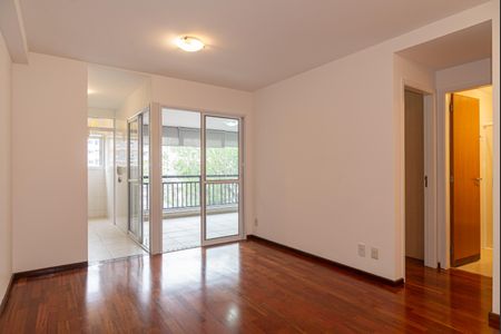 Sala de apartamento para alugar com 2 quartos, 64m² em Consolação, São Paulo