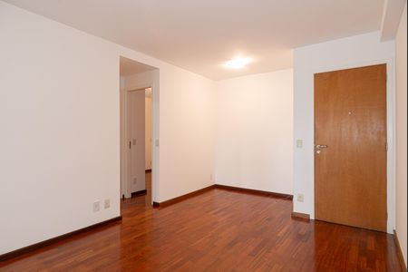 Sala de apartamento para alugar com 2 quartos, 64m² em Consolação, São Paulo