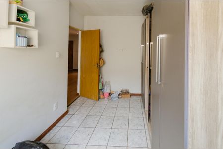 Quarto 2 de apartamento para alugar com 2 quartos, 50m² em Estrela do Oriente, Belo Horizonte