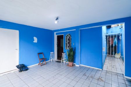 Casa à venda com 179m², 3 quartos e 2 vagasGaragem