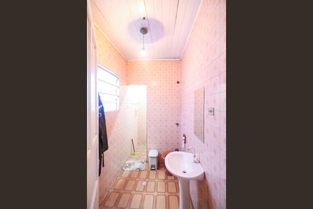 Casa à venda com 179m², 3 quartos e 2 vagasBanheiro 2