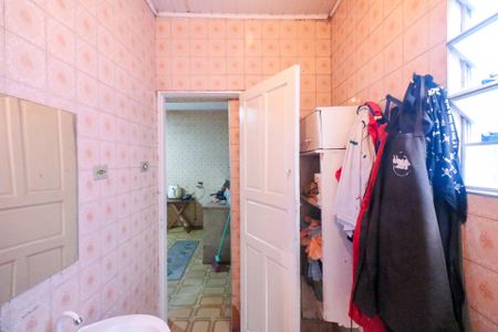 Casa à venda com 179m², 3 quartos e 2 vagasBanheiro 2