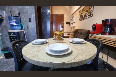 Sala de kitnet/studio para alugar com 2 quartos, 50m² em Pituba, Salvador