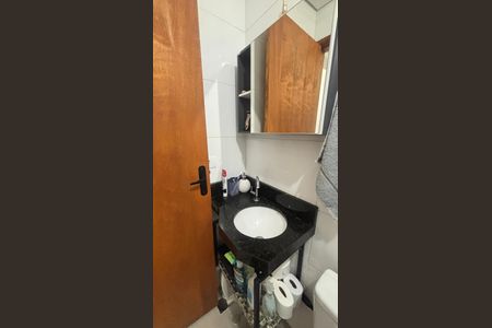 Apartamento à venda com 49m², 2 quartos e 1 vaga Apartamento à venda com 49m², 2 quartos e 1 vagaBanheiro