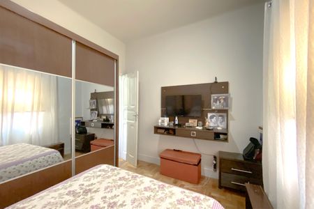 Casa à venda com 326m², 8 quartos e 2 vagas Quarto 1