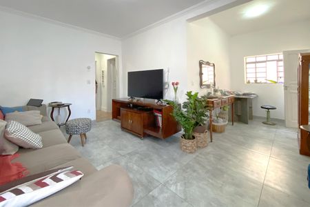 Casa à venda com 326m², 8 quartos e 2 vagas Sala de Estar