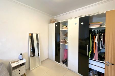 Casa à venda com 326m², 8 quartos e 2 vagasCasa 2 - Quarto 4