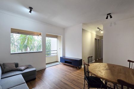 Sala de apartamento para alugar com 3 quartos, 69m² em Planalto, São Bernardo do Campo