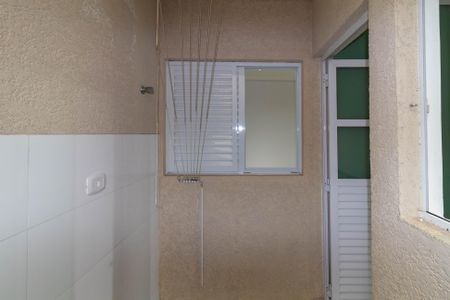 Apartamento para alugar com 47m², 2 quartos e sem vaga Apartamento para alugar com 47m², 2 quartos e sem vagaÁrea de Serviço