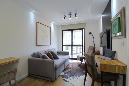 Sala de apartamento para alugar com 1 quarto, 37m² em Indianópolis, São Paulo