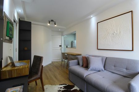 Sala de apartamento para alugar com 1 quarto, 37m² em Indianópolis, São Paulo