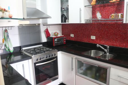 Apartamento à venda com 160m², 2 quartos e 2 vagasCozinha
