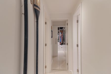 Apartamento à venda com 95m², 2 quartos e 1 vaga Apartamento à venda com 95m², 2 quartos e 1 vagaCorredor