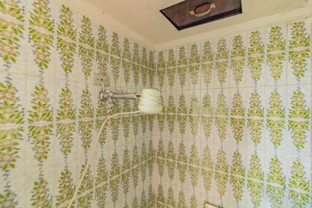 Casa à venda com 250m², 4 quartos e 2 vagas Casa à venda com 250m², 4 quartos e 2 vagasBanheiro da Suíte