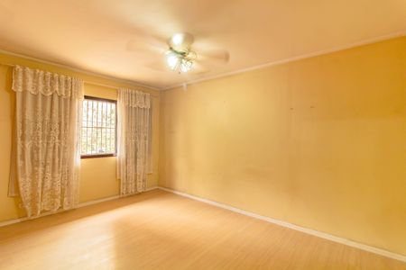 Casa à venda com 250m², 4 quartos e 2 vagas Casa à venda com 250m², 4 quartos e 2 vagasQuarto 3