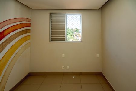 Apartamento à venda com 180m², 3 quartos e 2 vagasQuarto 2