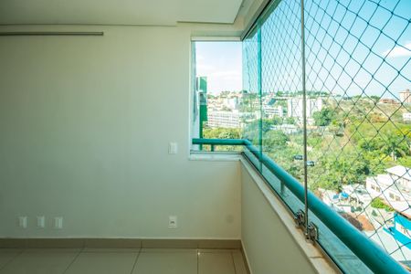 Apartamento à venda com 180m², 3 quartos e 2 vagasCobertura