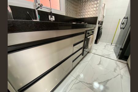 Apartamento à venda com 52m², 2 quartos e sem vaga Apartamento à venda com 52m², 2 quartos e sem vagaCozinha