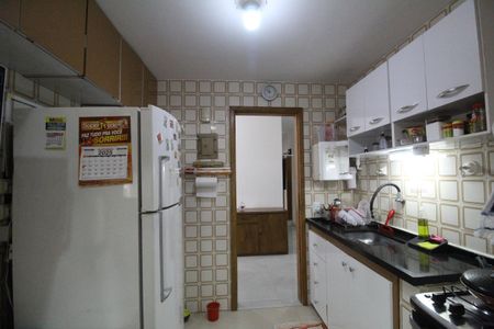 Apartamento à venda com 58m², 2 quartos e 1 vagaCozinha