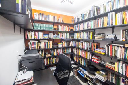 Apartamento à venda com 122m², 3 quartos e 2 vagas Apartamento à venda com 122m², 3 quartos e 2 vagasEscritório