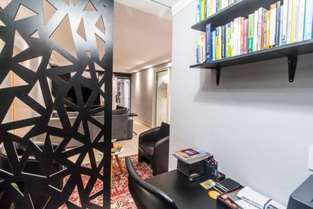 Apartamento à venda com 122m², 3 quartos e 2 vagas Apartamento à venda com 122m², 3 quartos e 2 vagasEscritório