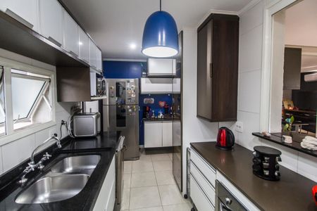 Apartamento à venda com 122m², 3 quartos e 2 vagas Apartamento à venda com 122m², 3 quartos e 2 vagasCozinha