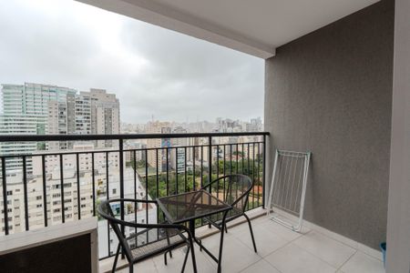 Varanda de kitnet/studio para alugar com 1 quarto, 24m² em Consolação, São Paulo