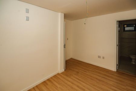 Apartamento à venda com 85m², 3 quartos e 2 vagasSuíte