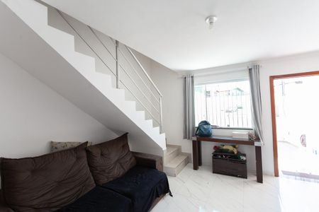 Sala de casa à venda com 2 quartos, 140m² em Santa Monica, Belo Horizonte