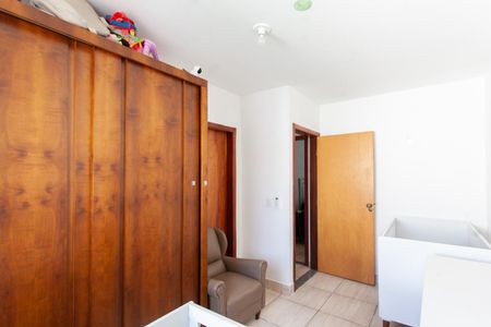 Casa à venda com 140m², 2 quartos e 2 vagasSuíte 2