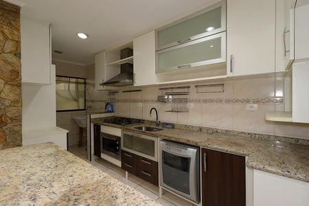 Apartamento à venda com 66m², 2 quartos e 2 vagasCozinha