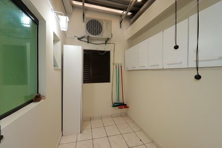 Apartamento à venda com 66m², 2 quartos e 2 vagasQuintal
