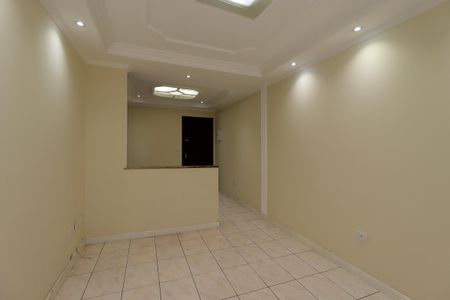 Sala de apartamento à venda com 2 quartos, 66m² em Vila América, Santo André