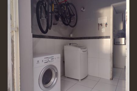 Apartamento à venda com 72m², 2 quartos e sem vagaLavanderia